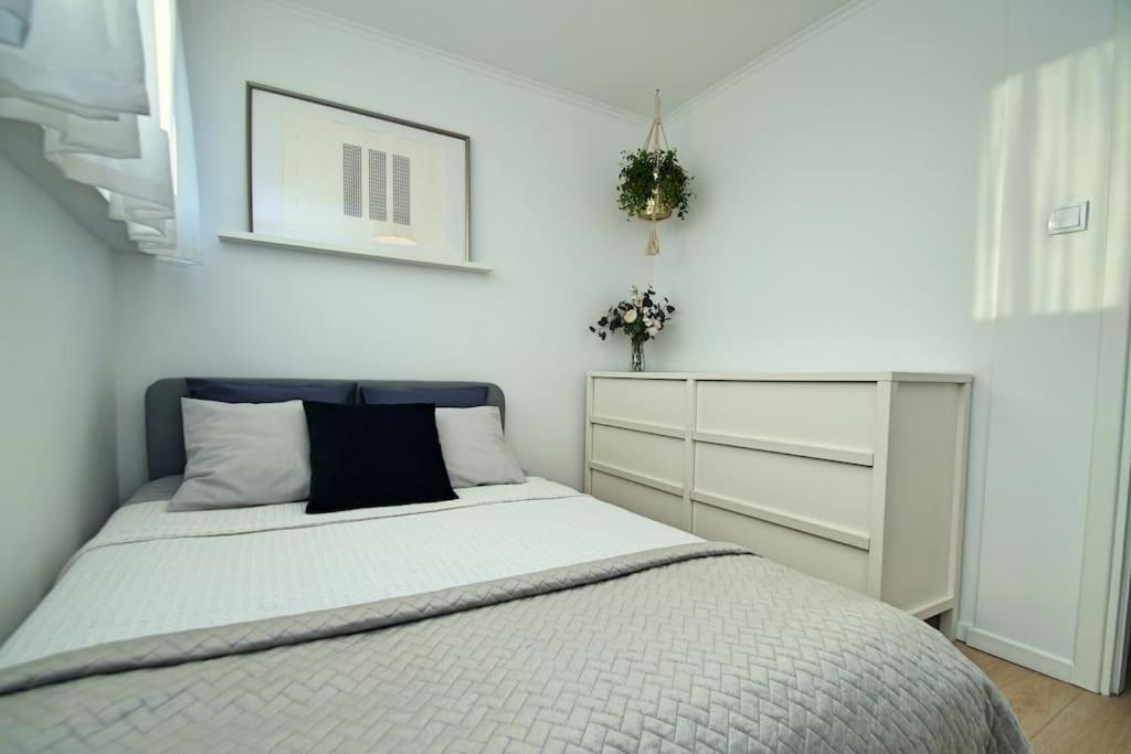 Apartament Korfantego Citycentre Z Widokiem Na Spodek Katowice Ngoại thất bức ảnh